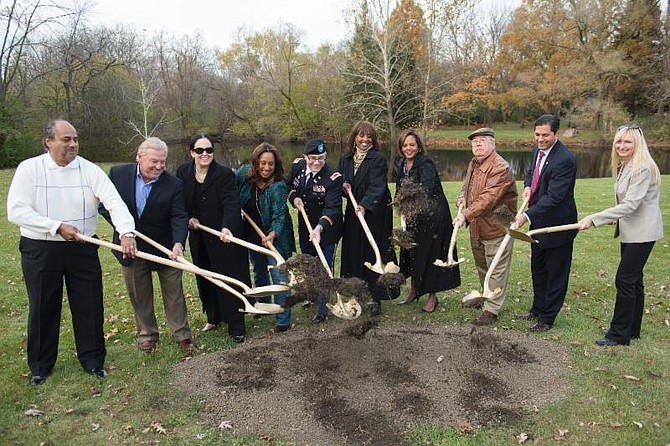 In the photo (L-R): Bill Pennington, Graymoor Homeowners Association;Russ Prekwas, CEO, Robinson Engineering; Commissioner Mariyana Spyropoulos, Metropolitan Water Reclamation District; State Sen. Toi Hutchinson; Lt. Col. Kevin Lovell, deputy commander, U.S. Army Corps of Engineers; Debbie Meyers-Martin, Village President, Olympia Fields; U.S. Rep. Robin Kelly,  (Dist. 2nd); Olympia Fields Trustee Bob, Waite; Ill. State Rep., Anthony Deluka; and Shelly Flanery, Performance Pipelining.