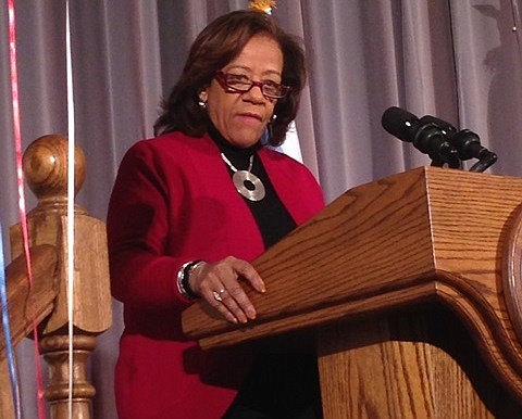 Former Chicago Public Schools Chief, Barbara Byrd Bennett resigns amid federal probe into questionable $20.5 million no-bid contract the Chicago Board of Education awarded to Bennett’s former employer.