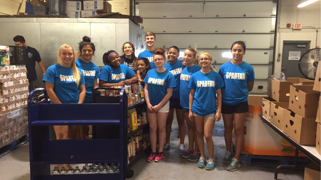 Cheer Team Volunteers At Food Pantry The Times Weekly