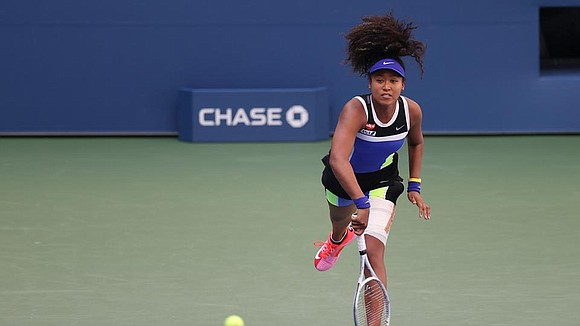 Osaka, Serena head to quarterfinals