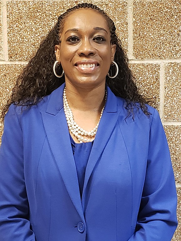 Treasa Howard-Collins, a resident of Plainfield for the past 18 years, Plainfield Community Consolidated School District 202 middle school parent, ... Treasa Howard-Collins, a resident of Plainfield for the past 18 years, Plainfield Community Consolidated School District 202 middle school parent, ...