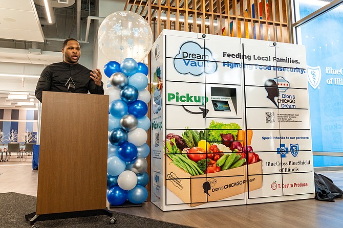 Dion Dawson, CEO of Dion’s Chicago Dream, unveiled the Dream
Vault at the Blue Door Neighborhood Center. PHOTO PROVIDED BY
DION’S CHICAGO DREAM.