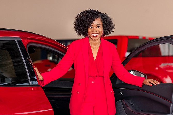 Karen Sutton-Ford, dealer principal of Sutton Ford in Matteson, Ill., has been named the winner of the prestigious Ally Sees Her Award. PRNewsfoto/Ally Financial.