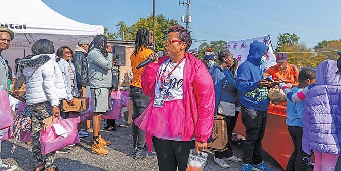 Nikia McGee is the Executive Director of the Roseland Community Hospital Foundation and Chief Human Resource Officer for Roseland Community Hospital. PHOTO PROVIDED BY THE HERON AGENCY.