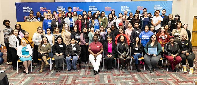 Hope Chicago recently celebrated participants in its Parent Scholar Program. PHOTO BY HOPE CHICAGO.