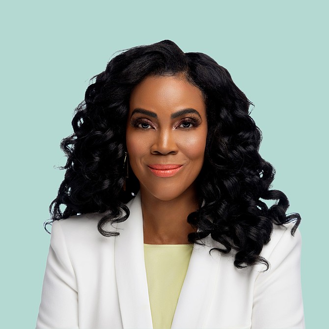 Lisa Hurley | Author, Space To Exhale; Three-Time Anthem-Award Winning Activist; Reiki Master & Host of Space To Exhale: The Podcast. The Great Exhale