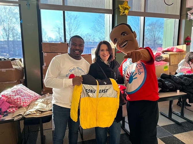 Joseph Williams, Founder of Mr. Dad’s Father’s Club, said he is able to give away coats, hats and gloves because of generous community partners who donate. Photo provided by Joseph Williams.