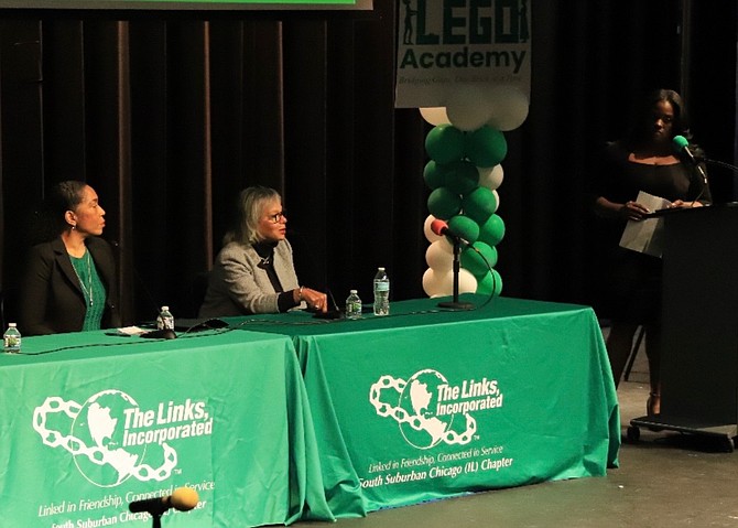 LT. Governor Stratton (L) and Congresswoman Kelly (R) adrdress attendees at forum