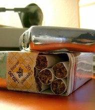 City councilman said he wants Los Angeles to raise the legal age for buying cigarettes from 18 to 21.