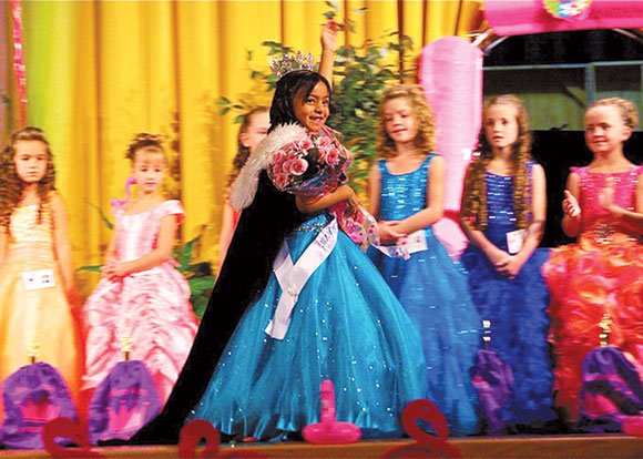 Floriani Escobar, the reigning Little Miss Edwards 2013, and daughter of Santos (412th Special Instrumentation) and Griselda Escobar, recently won the title of Little Miss Antelope Valley 2013.