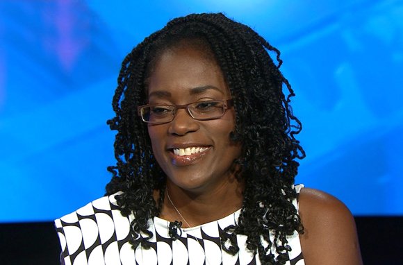 An Atlanta-area elementary school bookkeeper is being praised for a heroic 911 call she made Tuesday after coming face-to-face with ... An Atlanta-area elementary school bookkeeper is being praised for a heroic 911 call she made Tuesday after coming face-to-face with ...