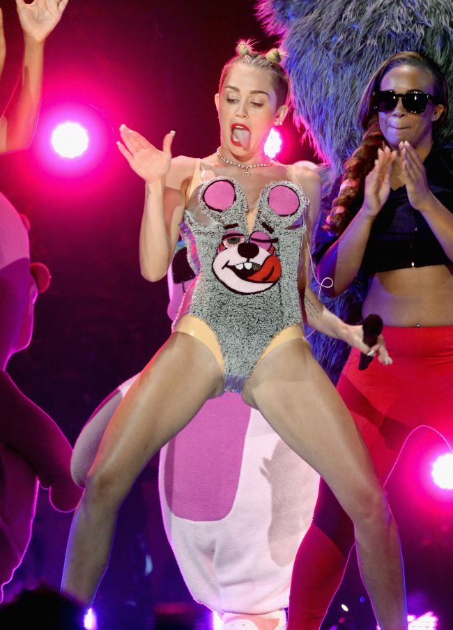 Miley Cyrus breaks her silence about VMA performance | Houston Style  Magazine | Urban Weekly Newspaper Publication Website