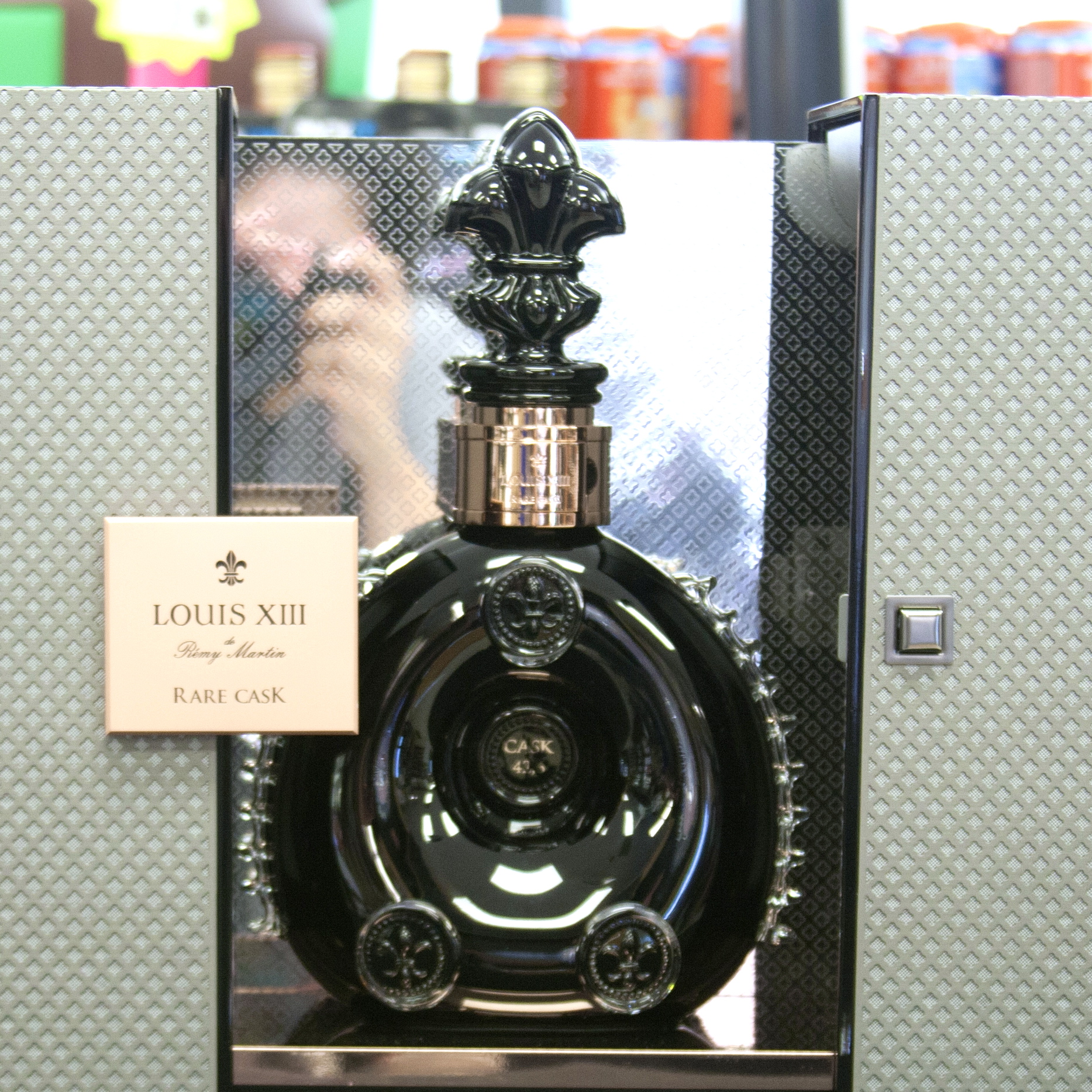 Louis XIII to Launch Rare Cask 42,6 Cognac for $23,000