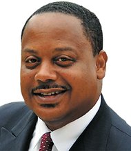 Roderick Sawyer: “I was getting a lot of calls for requests about getting the streets cleared out and people were frustrated and upset for reasons why streets weren’t clear.”  
- Roderick Sawyer, Alderman, 6th Ward