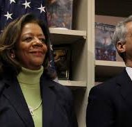 Mayor Rahm Emanuel and CPS CEO Barbara Byrd-Bennett, announced last week, the first phase of a five-year plan to provide air conditioning to every classroom.