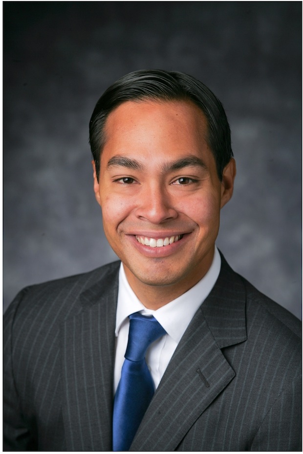 Juli n Castro Sworn In As Secretary For The U S Department Of Housing 