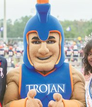The Virginia State University 2013-14 Homecoming King Maso Cotton and Queen Deja Gibson.