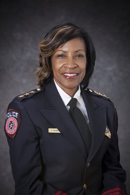 Fonkelnieuw METRO Promotes First Female to Top Police Post | Houston Style VB-51
