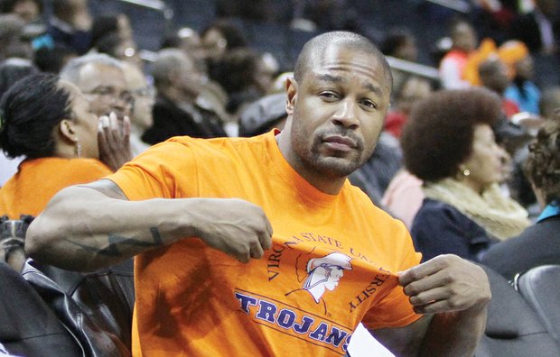 R&B singer Tank sports a VSU T-shirt.