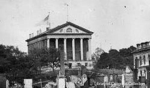 The U.S. flag flies once again over the city of Richmond on April 3, 1865, proclaiming Union victory over Confederate forces in the city and liberation for thousands of enslaved men, women and children. It also signals that the Civil War, which ravaged the nation for four long years, would soon come to an end.
In celebration of the 150th anniversary of the liberation of Richmond and its people from the bonds of slavery, the Free Press is publishing a three-part series providing an overview of the African-American experience in the war and in Richmond and vicinity during this momentous time. The third installment appears below.