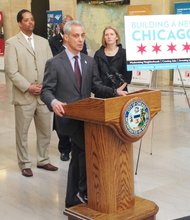 Ald. Anthony Beale (9th Ward), Derrick James, Amtrak Government Affairs, Chicago Mayor Rahm Emanuel (front), and Rebekah Scheinfeld, commissioner, Chicago Department of Transportation. 