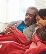 $495,000 in financial support is available through the City of Chicago's and Peoples Gas’ Share the Warmth program. Chicagoans are urged to apply as soon as possible.