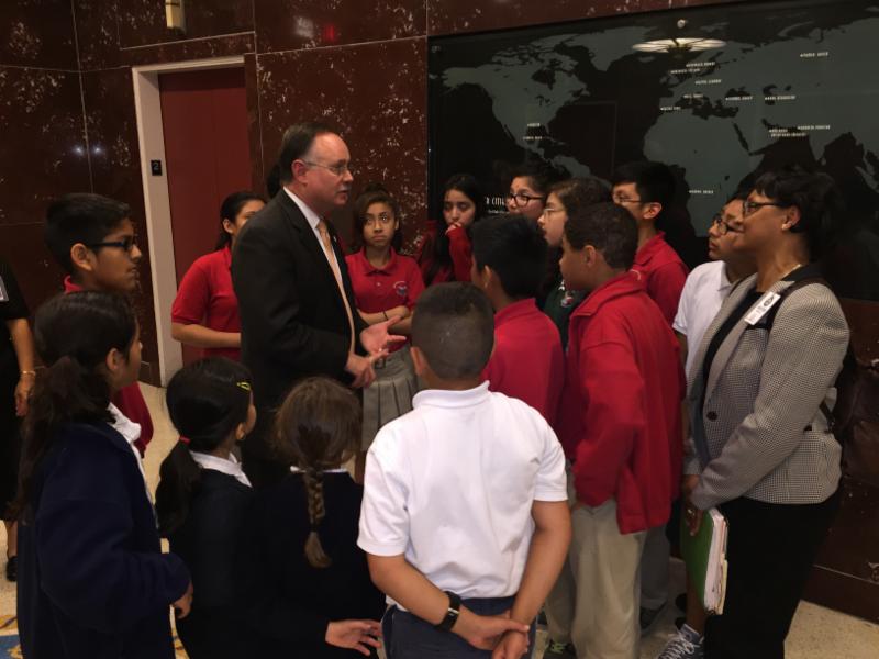 SERNiños Visits City Hall Houston Style Magazine