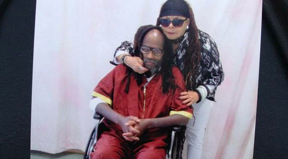 Reports revealed that political prisoner of war Mumia Abu-Jamal was handcuffed and shackled to his bed in the prison’s infirmary ... Reports revealed that political prisoner of war Mumia Abu-Jamal was handcuffed and shackled to his bed in the prison’s infirmary ...