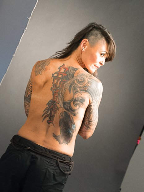 Tattoo splendor

MaSum Hyodo, Shameer Snell and Dave Alinea show their intricate tattoos for photos at the Virginia Museum of Fine Arts. 