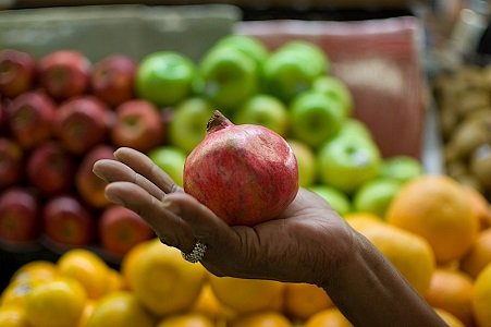 Whether from a supermarket, farm stand or your own garden, fresh fruits and vegetables are highlights of summertime. The U.S. ... Whether from a supermarket, farm stand or your own garden, fresh fruits and vegetables are highlights of summertime. The U.S. ...