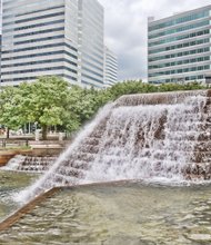 Fountain at Kanawha Plaza