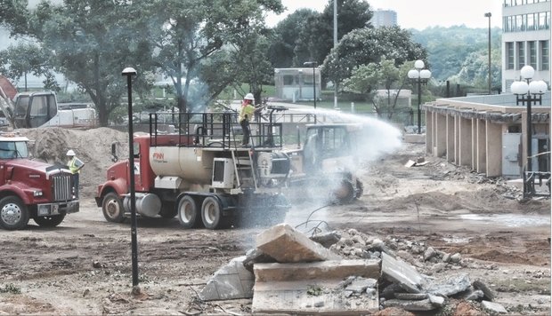 Plaza deconstructed- Heavy equipment is being used to prepare Kanawha Plaza in Downtown for a $7.78 million facelift. Improvements are to include new landscaping and lighting, fountain improvements and other changes to make it more appealing. The city has set aside $1.78 million to revitalize the park, including removing a pedestrian bridge across Canal Street. The city is counting on promised donations from nearby corporations and businesses that are expected to funnel $6 million through the city’s charity arm, the Enrichmond Foundation. The foundation is then to provide materials, construction and other services to rebuild the park as a gift to the city. So far, only a fraction of the private money has been pledged or collected, according to city officials. The park has fallen on hard times. Once best known as the home of a summer concert series, the park next to the Downtown Expressway attracted few visitors and had become a defacto shelter for the homeless. Location: Byrd, Canal, 7th and 9th streets. 