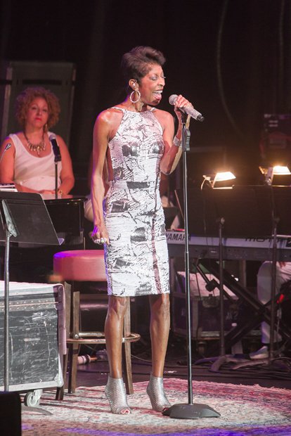 Richmond Jazz Festival brings the music to Maymont- R&B star Natalie Cole hits all the right notes.