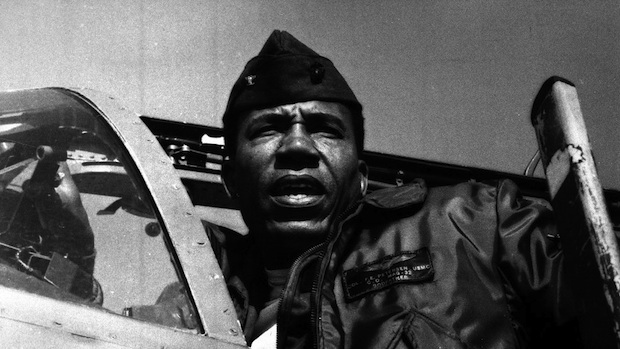 Frank Petersen, First African-American Marine Aviator, Dies | Houston