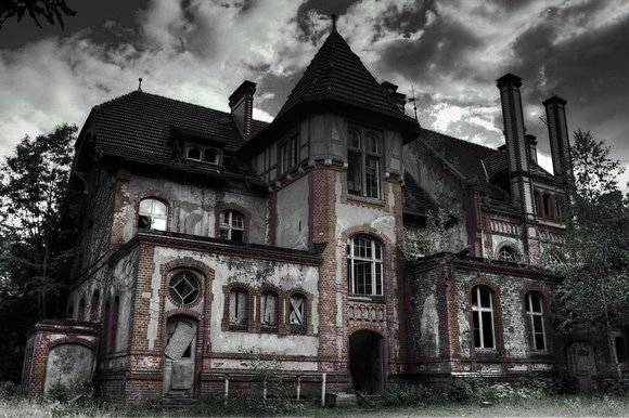 erebus haunted house prices