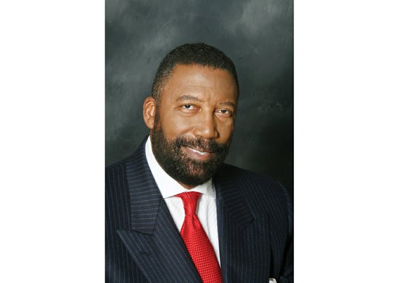 Robert C. Bobb, a Washington-based consultant who once ran Richmond’s government as city manager, is being considered for a new ...