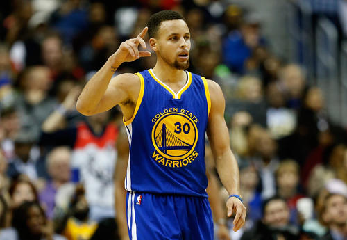 NBA Star Steph Curry Trades Three-pointers for Par Threes in Pro Golf ...