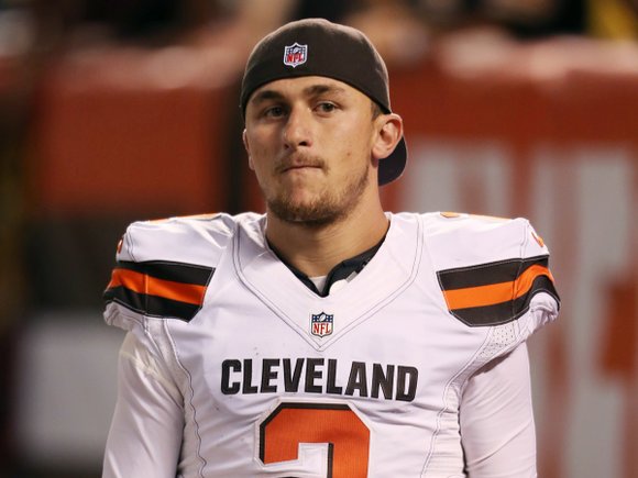 Johnny Manziel is tying the knot.