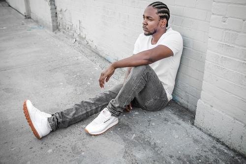 Liever Trappenhuis stoel Kendrick Lamar Reps New Reebok Classic Leather | Houston Style Magazine |  Urban Weekly Newspaper Publication Website