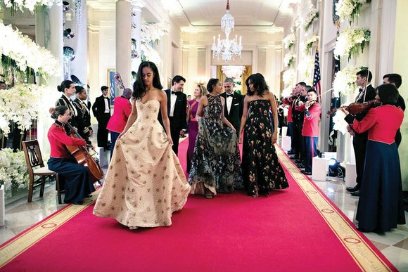 Sasha and Malia Obama, the teenage daughters of President Obama and First Lady Michelle Obama, were nothing less than stunning ...