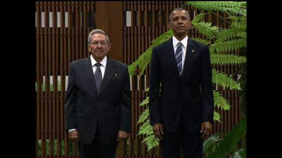 A day after making a historic arrival in Cuba, President Barack Obama met Monday with the leader of the authoritarian ... A day after making a historic arrival in Cuba, President Barack Obama met Monday with the leader of the authoritarian ...