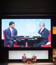 With a large screen illuminating their onstage presence Saturday, Seattle Seahawks quarterback Russell Wilson talks about growing up in Richmond with Harvard University professor Dr. Henry Louis “Skip” Gates Jr. at the Richmond Forum. 