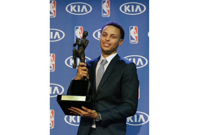 Curry sets NBA record, Richmond Free Press