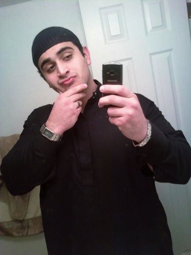 Orlando Nightclub Gunman Visited Gay Chat Rooms Officials