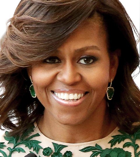 Speaking at a "Becoming" tour stop for her best-selling memoir at Barclays Center in Brooklyn on Saturday, Michelle Obama used …