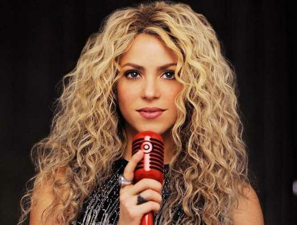 Your favorite Colombian has added yet another achievement to her growing resume. Shakira received a humanitarian award at the World …