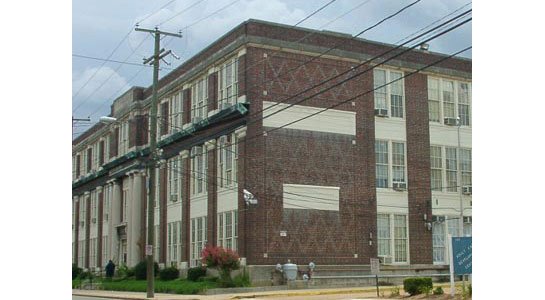 Richmond Public Schools’ alternative program is staying put. A plan by the Richmond schools administration to move the Richmond Alternative ...
