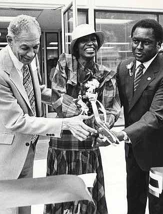 Ribbon cutting ceremony in front of the new Chicago Urban League Headquarters, 4510 S. Michigan Avenue (at Grand Boulevard). Bill Berry is on the left. This new headquarters opened in 1984. Photo courtesy of Chicago Urban League Records, University of Illinois at Chicago Library.