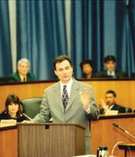 Mayor Kaine delivers State of City Address in 1999