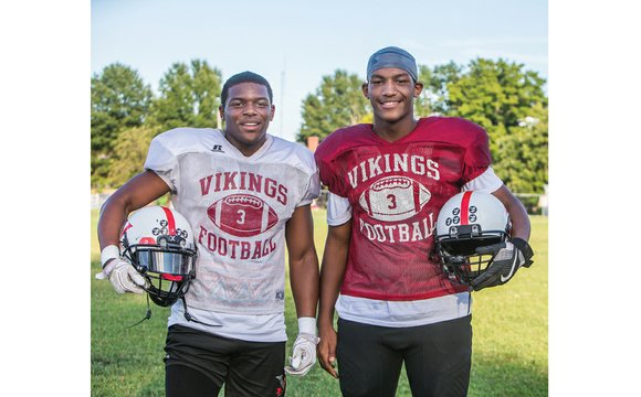 Power plus speed plus agility equals Jalen “Buddy” Jackson. The 16-year-old Thomas Jefferson High School junior is that special tailback ...